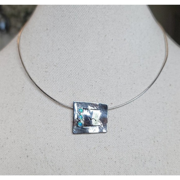 925 Sterling and Opal Necklace Signed Didae Modernist Hammered Design - Picture 1 of 9